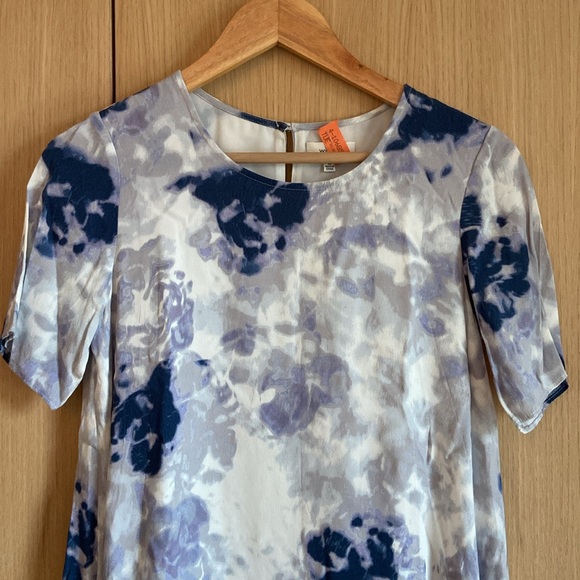 Mini Wilfred abstract pattern dress - Picture 2 of 7